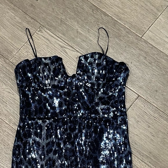 Zara Blue, Grey, Black Animal Print Sequins Strapless Dress Size Medium - Picture 15 of 16